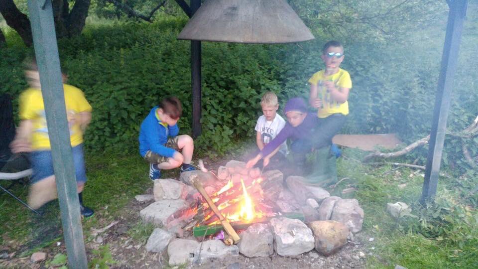 Rhosminis's tweet photo. Dads and lads weekend 10/6/17 https://t.co/AXDQxWHCbI