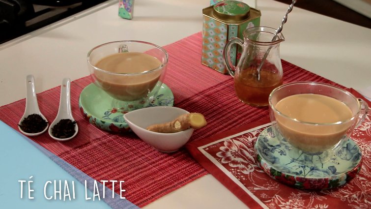 Para estos días de frío <a href="/connieachurra/">Connie Achurra 💜💚</a> prepara un rico té chai latte que no te puedes perder!!! <a href="/_MiLadoDulce/">Mi Lado Dulce</a> <a href="/CANAL_13C/">13C: Cultura con otros ojos</a>