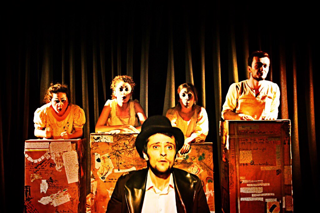 SEZONUN SON OYUNU!! #KâtipBartleby 11 Haziran Pazar 19:00'da <a href="/KadikoyTheatron/">Kadıköy Theatron</a> 'da. Rez. için gişe tel: 05417394724 <a href="/stanbulartevent/">Istanbul Art Events</a>