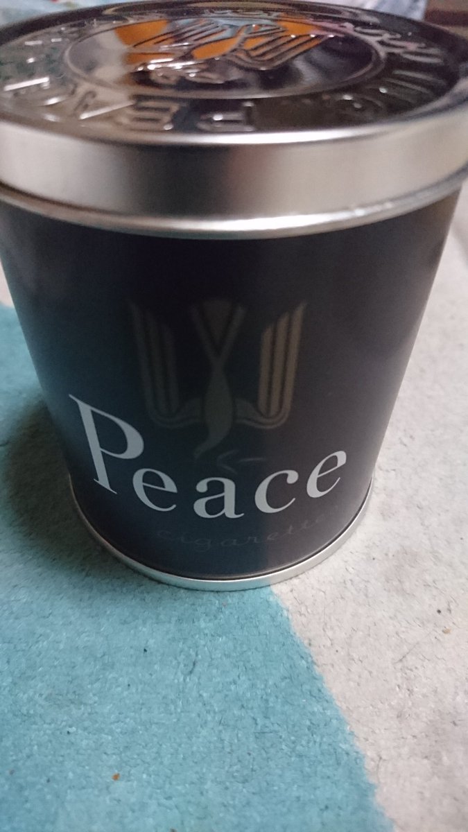 缶ピース