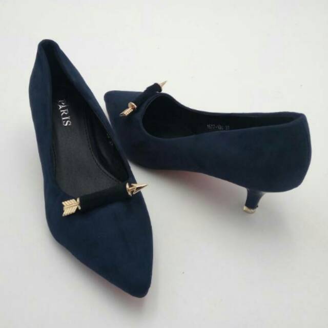 Step_Cen98's tweet photo. Saya menjual SEPATU IMPOR... seharga Rp160.000. Dapatkan produk ini hanya di Shopee! https://t.co/vIe9KAbcVF #ShopeeID https://t.co/B9KrYJNlHg