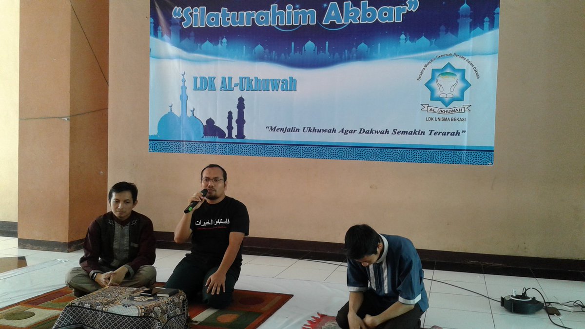 Silaturahim akbar LDK AL UKHUWAN UNISMA BEKASI. Talk Show Bersama Ust. Uryan Riyana Anggota DPRD Kb. Bekasi