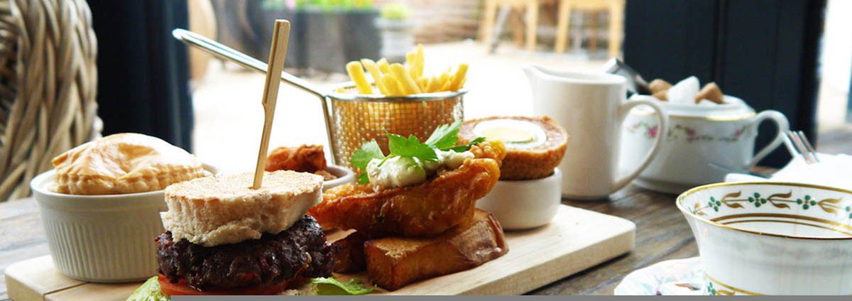 Next Sunday is Father's Day. Treat your Dad to to a Gentleman's Afternoon Tea with a FREE Gentleman Jack Cocktail ow.ly/gEIg30cswxv