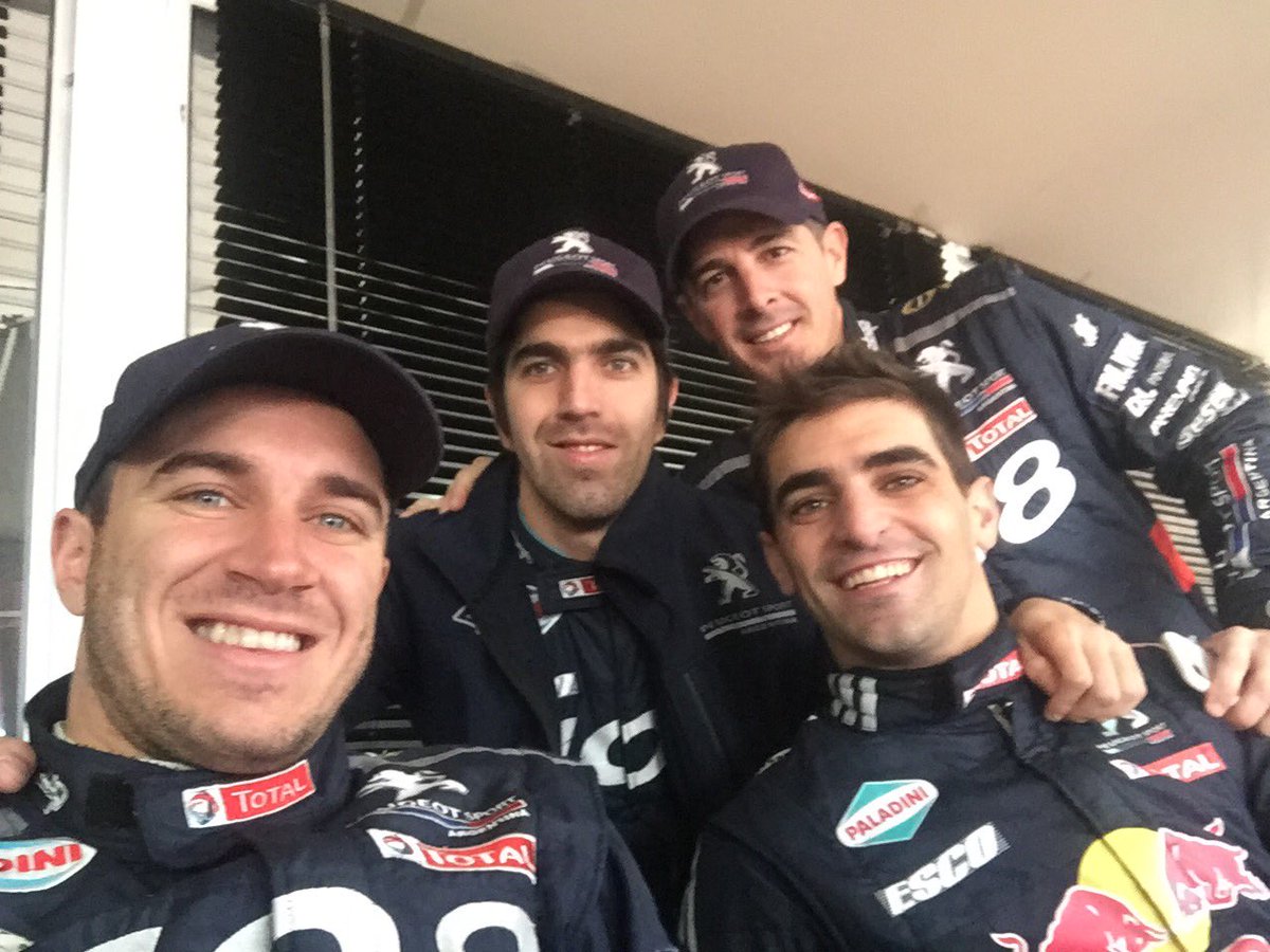 MWernerOK's tweet photo. #MiProximoKM lo hago en el #SalonAutoBA con el #TeamPeugeotTotal @PeugeotSportAr https://t.co/tXDQcYQH1G