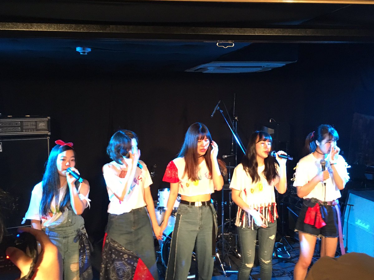 zenzaman_boo's tweet photo. 最後に会えてよかった😄
みんな頑張ってね٩(๑˃̶͈̀ ᗨ ˂̶͈́)۶⁾⁾
#EverCrest https://t.co/Vx5dqMg5so