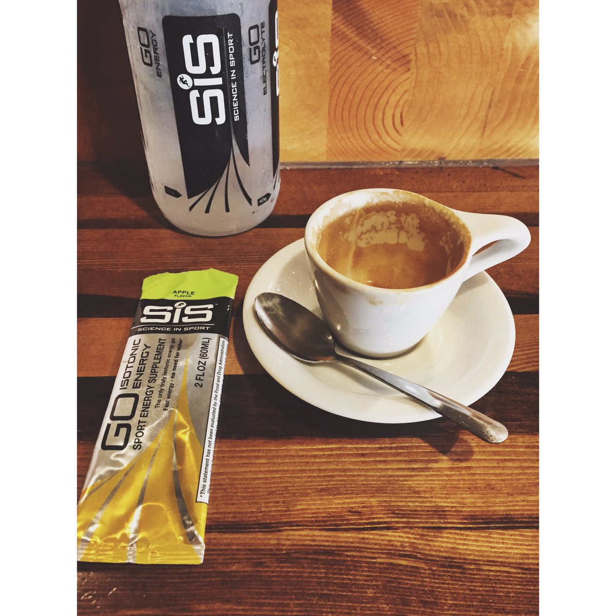 Stealingaway's tweet photo. Gninrom 

With @ScienceinSport and @HighFiveCoffee 
#fueledbyscience #FuelledByScience #coffeedoping #training #crossiscoming https://t.co/XQz5ugQZWQ