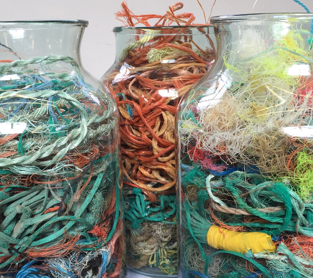 Jilly_Pepper's tweet photo. Sustainable textiles inter-woven with discarded fishing rope by Carmen Machado @machadotextiles - My #DesignoftheDay https://t.co/R6JhTLkZXR