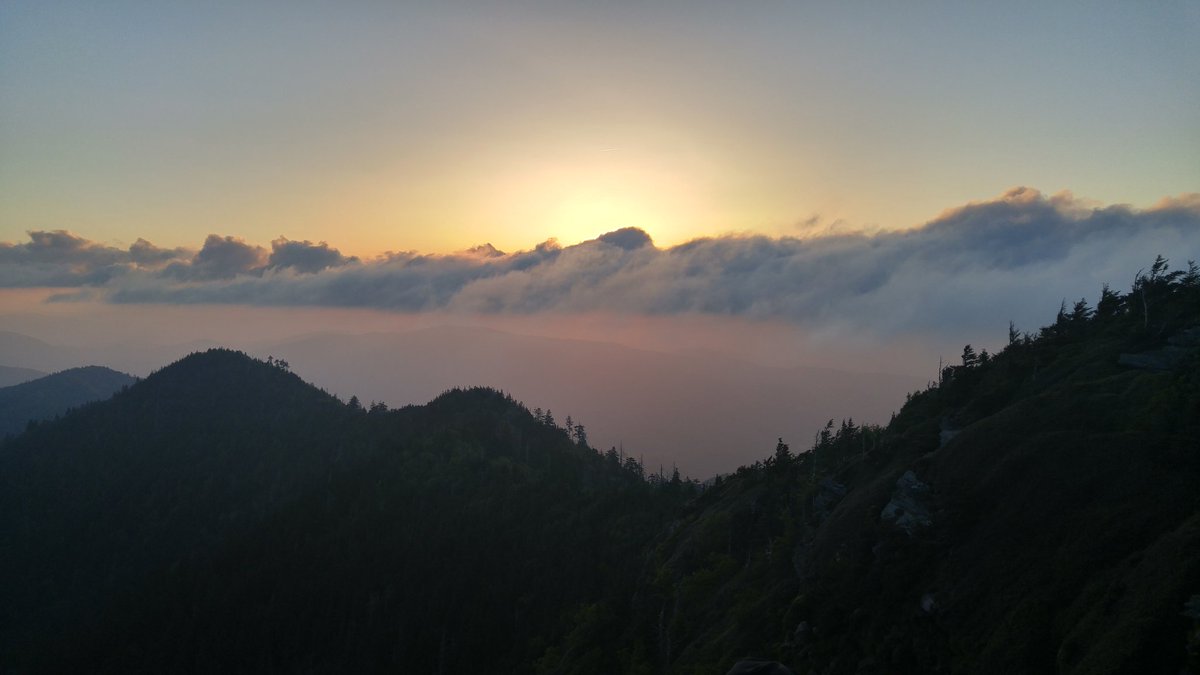 RT @noahleets: #leconte #mountleconte #smokies