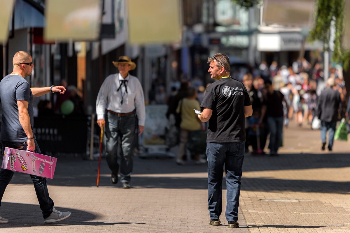 explore_sutton's tweet image. An exciting afternoon with @suttoncollege on their 2017 course launch on #Sutton High Street. Lots of #courses to help improve your #career