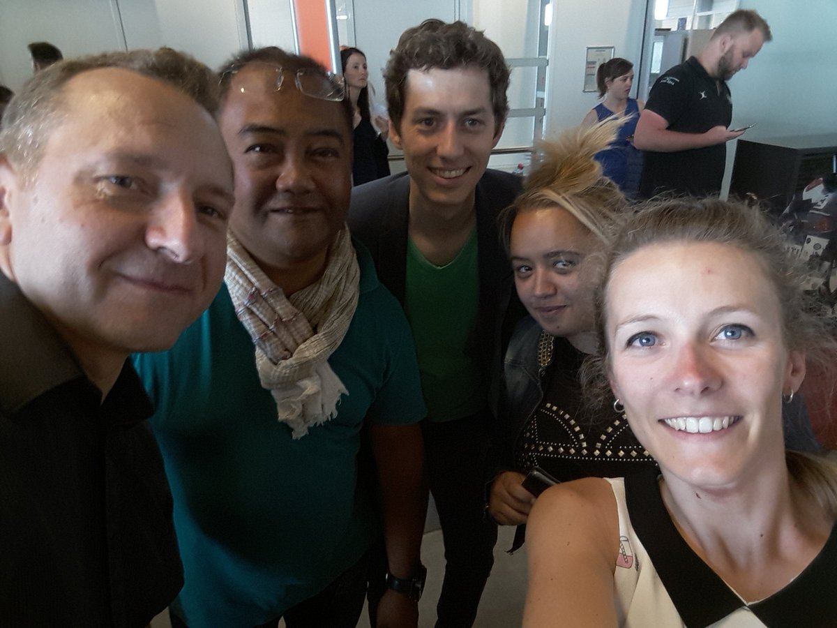 EstMetropoleHab's tweet photo. @SBHGLondon on arrive !! Let's go https://t.co/kVw03GhvCr