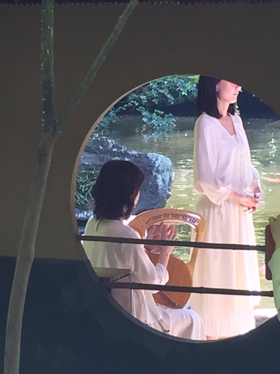 LYRAKOSMOS's tweet photo. 今夜放映されたTBSピラミッドダービーにライアーの伴奏として出演しました🎶🎶
#ピラミッドダービー#木村弓#ライアー#リラ・コスモス#TBS#いつも何度でも https://t.co/vB03sSRk5u