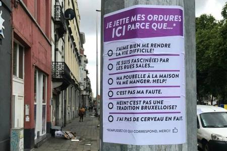 BRUZZbe's tweet photo. Affiche op Zuidlaan wijst sluikstorters schertsend terecht https://t.co/CBXzpJKWXh #zwerfvuil #Brussel #Zuidlaan #LeoNotHappy https://t.co/HAKQJlLg1P