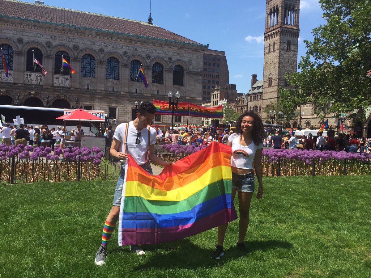 Britt_LF's tweet photo. ❤️💛💚💙💜
#BostonPride2017 #pride @shut_up_Darius https://t.co/ZYbiO2Tp8g