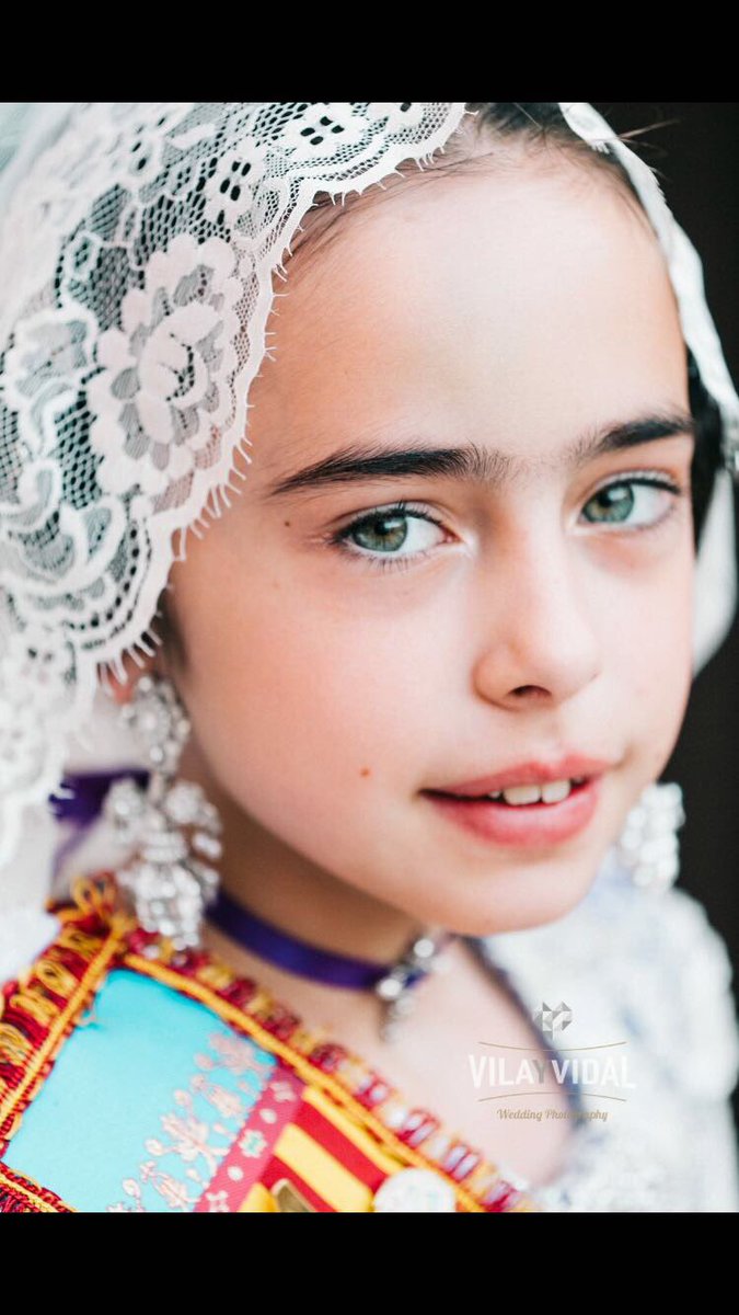 Falla ROISdeCORELLA (@fallarois) on Twitter photo REINA INFANTIL DE LA FALLA #2018
AITANA LLOPIS CAMARENA
#falles2018 #roismola #somrois #deroisalcel
📷 <a href="/nonapan26/">majovilamas</a>
# REINA INFANTIL DE LA FALLA #2018
AITANA LLOPIS CAMARENA
#falles2018 #roismola #somrois #deroisalcel
📷 <a href="/nonapan26/">majovilamas</a>
#