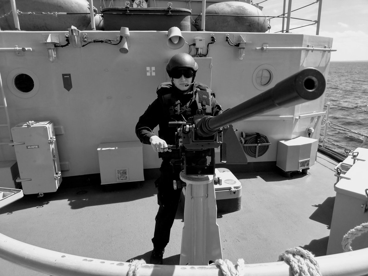 HJBos82's tweet photo. #forceprotection exercize against #FIAC and or #LSF. #zrmsvlaardingen @kon_marine @STRIKFORNATO #bornready https://t.co/59tLkZFULs