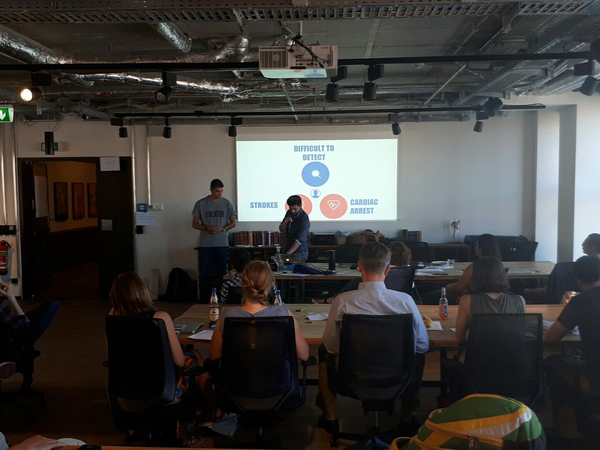 sbcHealth's tweet photo. #sbchackathon our first team of hackers Staying Alive presenting a solution to prevent strokes #digitalhealth https://t.co/IoK1Dur6Fn