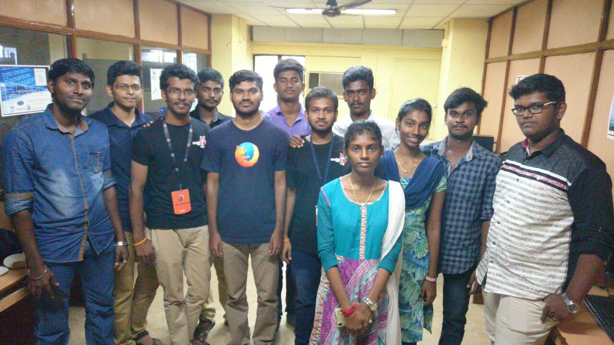 Selva Makilan 🦊 செல்வ மகிலன் tweet media