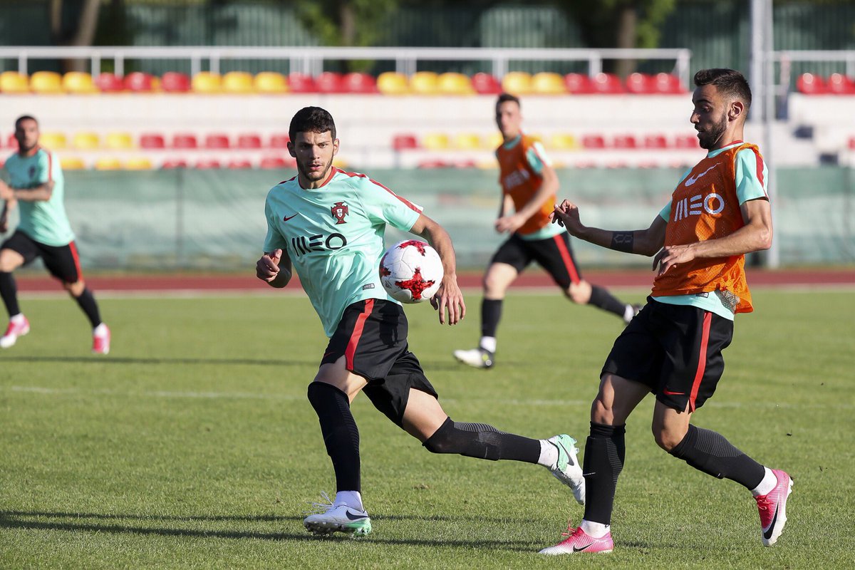 tobiasfoficial's tweet image. 👀 on the ⚽ #TeamPortugal #POL2017 #U21 🇵🇹