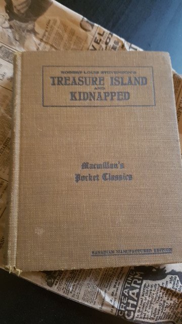 SarahLister's tweet image. A Canadian edition! #WeekendFinds