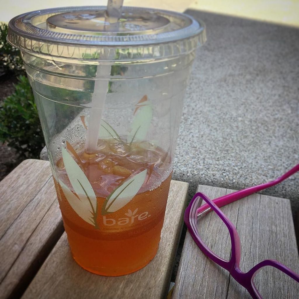 ColorJoy's tweet photo. Iced tea, made for me by @danielodaniel the knitting barista (at @northmarket #columbusohio )! #yum #knittersofinstagram #tnnashow #TNNAsho… https://t.co/KlZTvadvUQ