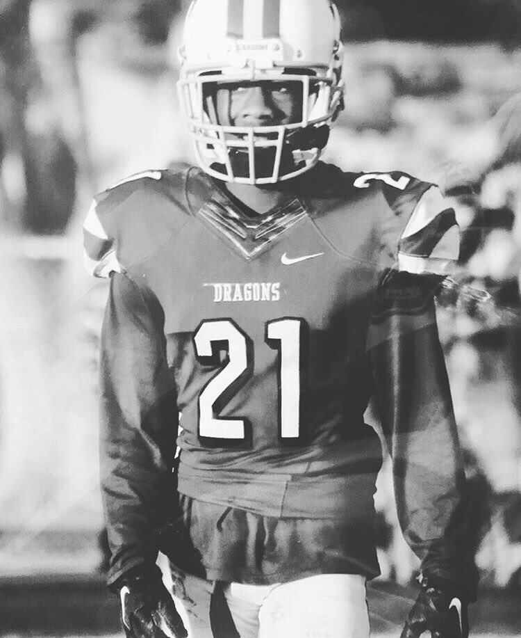 Adoyle_400's tweet photo. #LONGLIVENUTTER https://t.co/Lwb0mLPqYx
