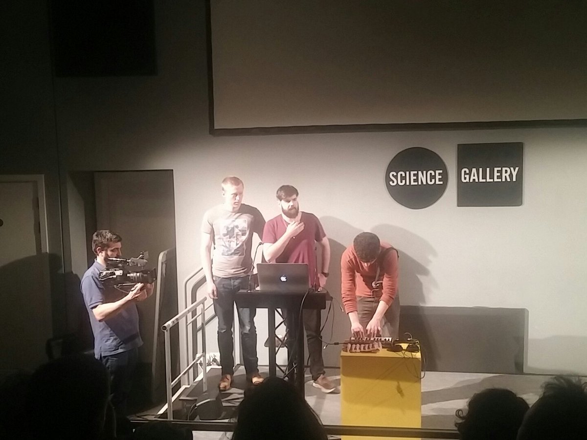 HackTheBrainHub's tweet photo. #Conversation with myself: neuro-adaptive improvisation #EEG #Bisensorial https://t.co/Cm2iHpUeEj