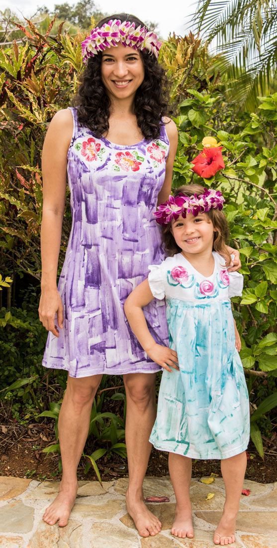 PSBlakely's tweet photo. Hawaii hand painted Girl's  Dress $30 https://t.co/n4KK14h63X #etsykids #etsyspecialt #etsyUSA @EtsyRT @RelayRetweets @HawaiiRT @NightRTs https://t.co/tk5nZbq3Ad