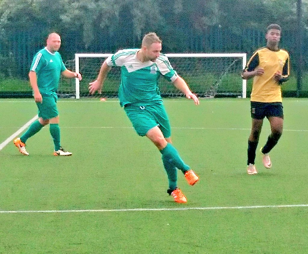 SWSpartansFC's tweet photo. More photos from today's game on our FB page- link in bio #football #grassrootsfootball #winners #SWSpartans #bristol https://t.co/iVXf3aY7Nl
