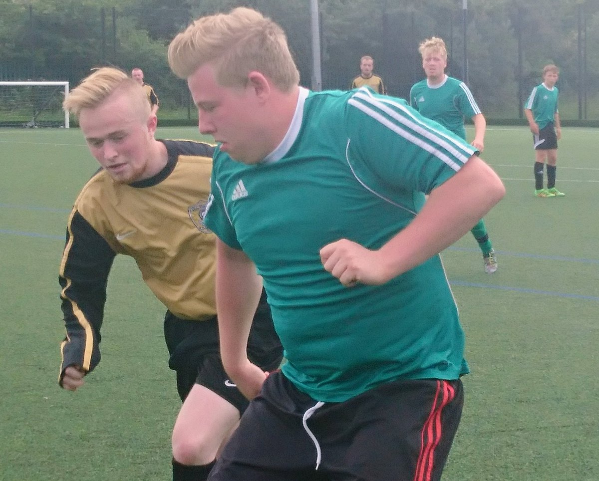 SWSpartansFC's tweet photo. More photos from today's game on our FB page- link in bio #football #grassrootsfootball #winners #SWSpartans #bristol https://t.co/iVXf3aY7Nl