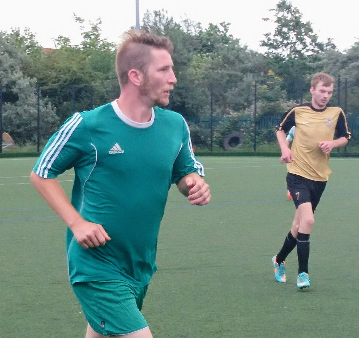 SWSpartansFC's tweet photo. More photos from today's game on our FB page- link in bio #football #grassrootsfootball #winners #SWSpartans #bristol https://t.co/iVXf3aY7Nl