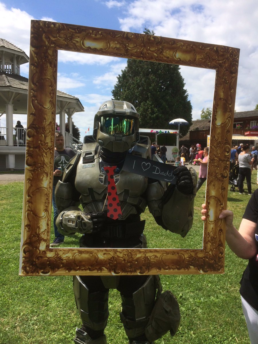 Father's Day Photo Booth, #MissionChildren'sFestival today 10-4  <a href="/LD_Mission/">London Drugs Mission</a> LD