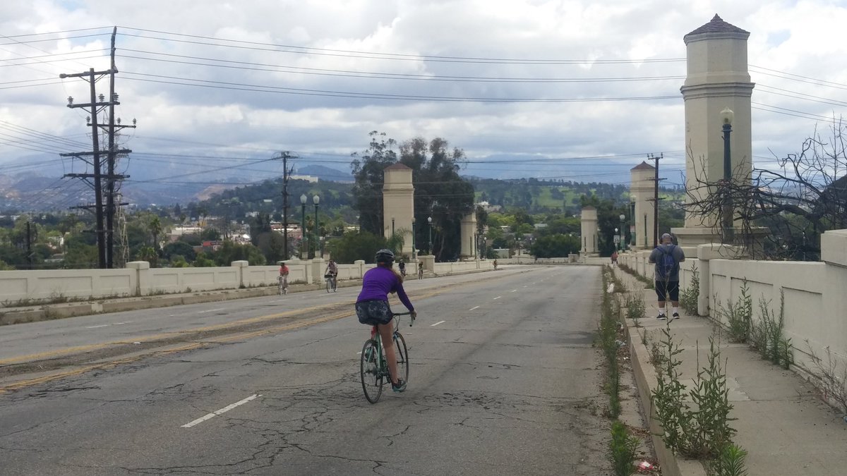 militantangleno's tweet photo. Yo @CicLAvia peeps - Why didn't you just make the Glendale Hyperion Bridge part of the route? #livethedream #nexttimeplease #CicLAvia https://t.co/o8qI1aeQxR