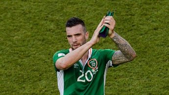 BHAFC's tweet photo. #BHAFC defender Shane Duffy played in Ireland's 1-1 draw with Austria as they went top of Group D. https://t.co/bZWXTvCaYq