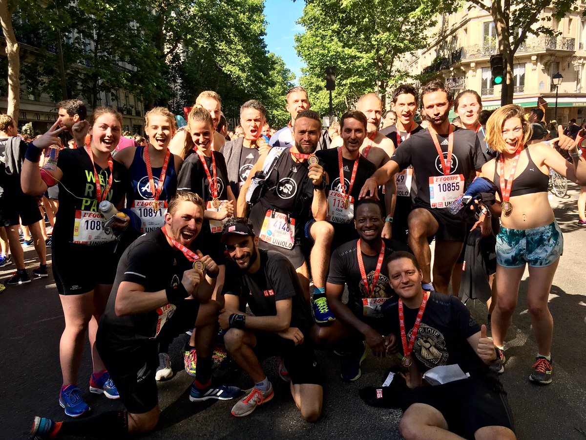 AR_Republique's tweet photo. 10k de chaleur et d'émotion #whyirunrepublique @10kmlequipe https://t.co/EZkHRVB75U