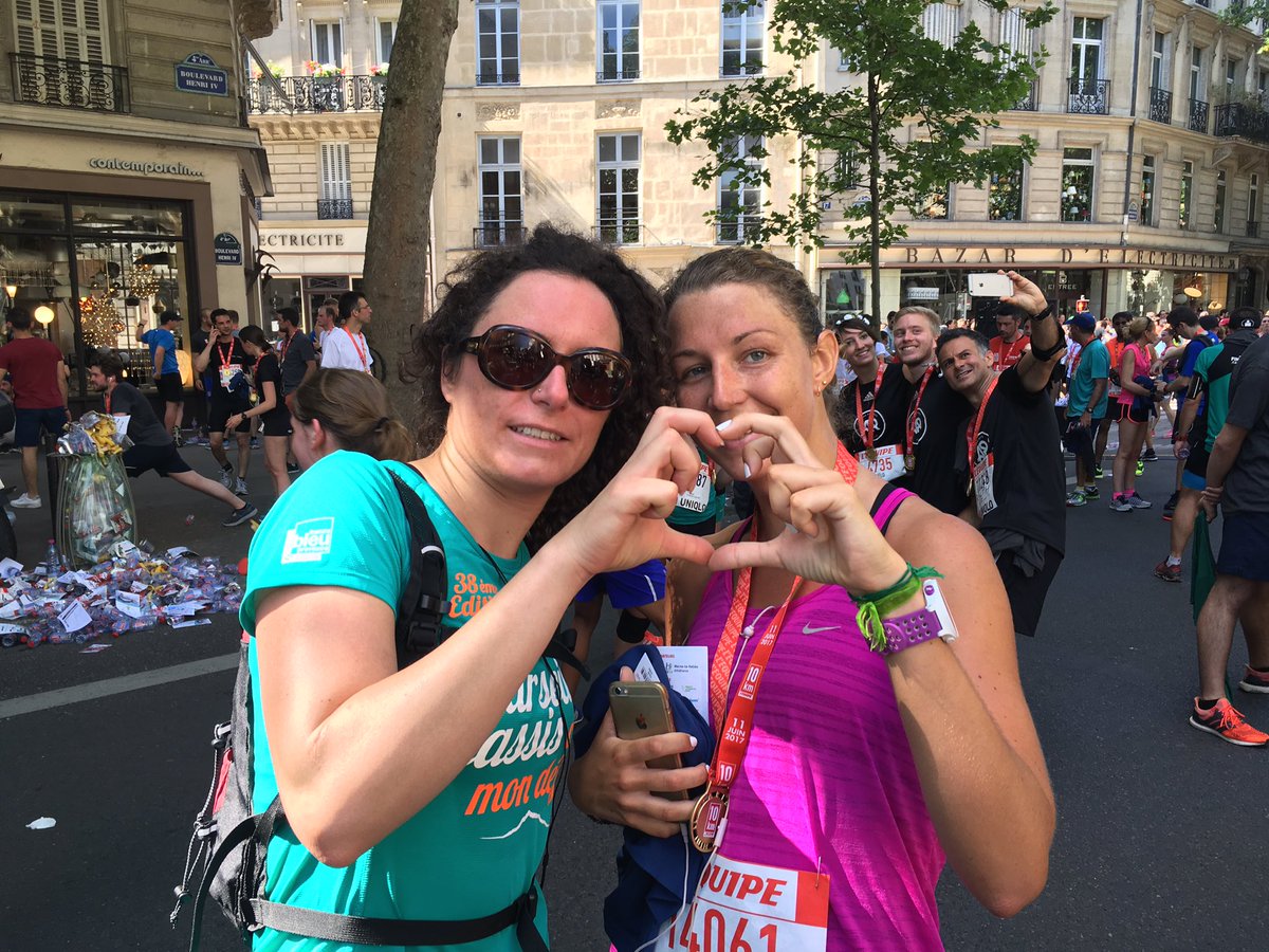 AR_Republique's tweet photo. 10k de chaleur et d'émotion #whyirunrepublique @10kmlequipe https://t.co/EZkHRVB75U