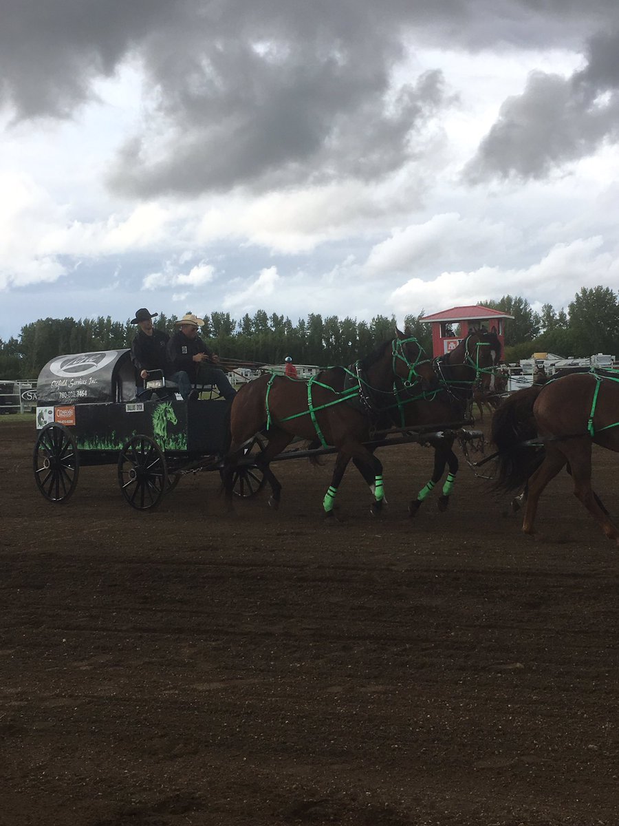 Dewberry Chuckwagon tweet media