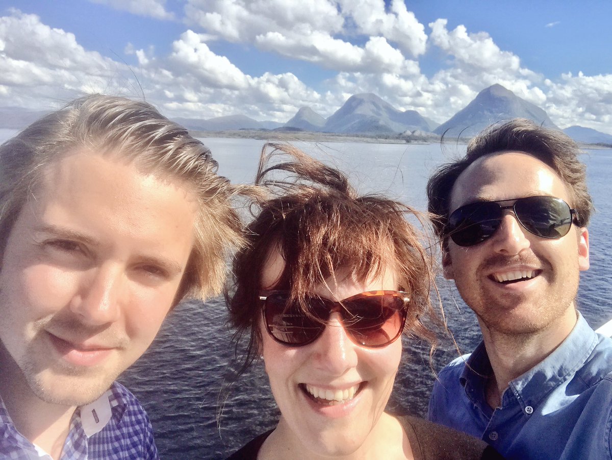 KmOpra's tweet photo. Ferdig med forstilling på fantastiske Edøy og Gurisenteret under #Vrimmeldager https://t.co/n1Ssx82Ntb