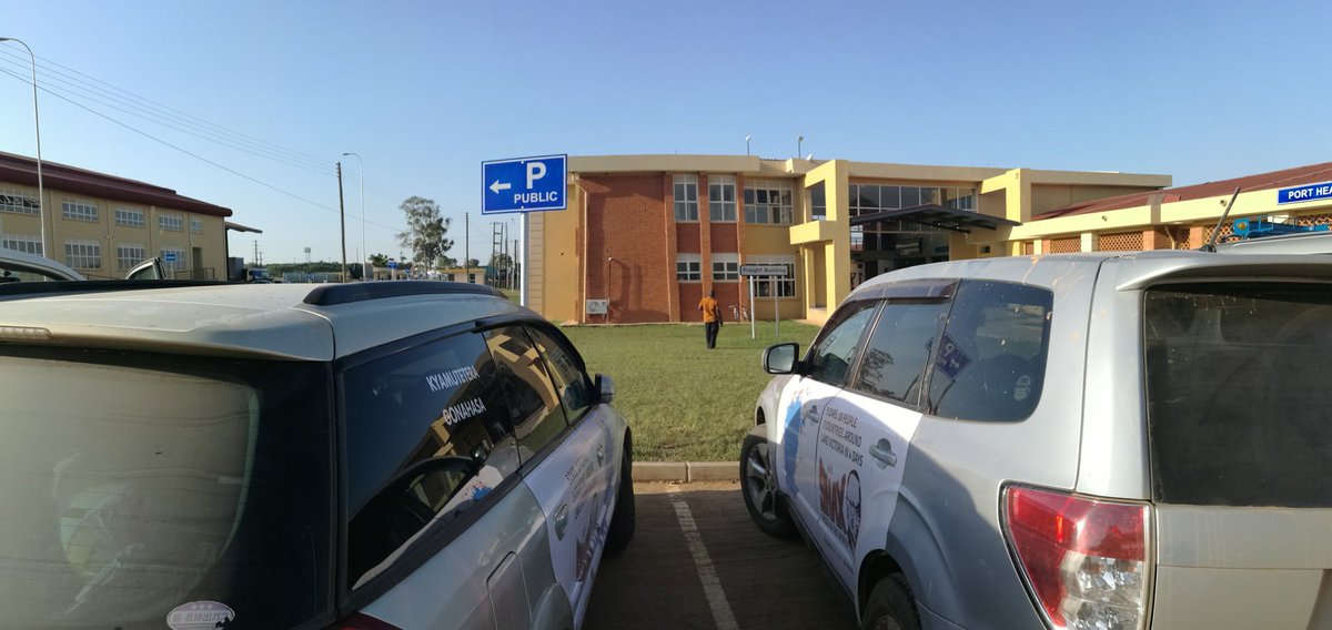 StKyamutetera's tweet photo. Back to #UG where my heart belongs. 1,384km down, 223km mo 2 go. Mutukula One-Stop Boarder Post in less than 10 mins #ConqueringNalubaale. https://t.co/F8aUVRpAlz