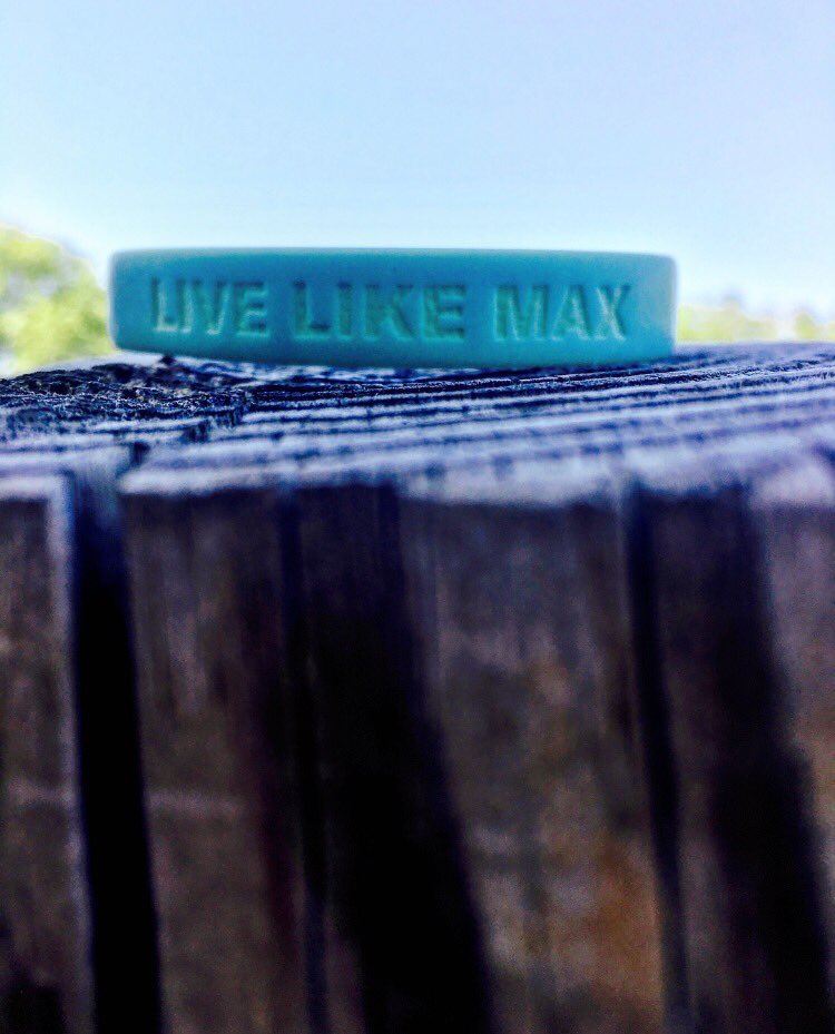 A__Karschnia's tweet photo. Still remember getting that text 3 years ago and thinking it couldn't be real. We love and miss you brother @maxpardington #RIP #LiveLikeMax https://t.co/ztsF7mQ7PJ