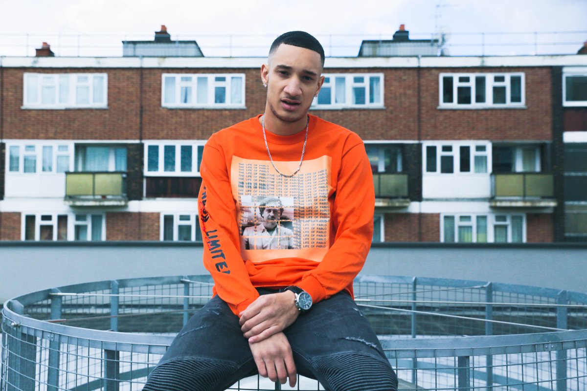 EmmaDecs1's tweet photo. Get your #tlop long sleeve tees at https://t.co/6pHXYAZyCR https://t.co/jlIFFfvXFC