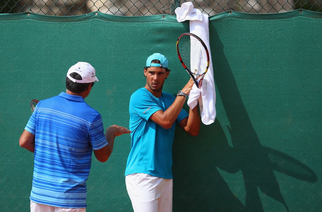 RascaPelasca's tweet photo. #VamosRafa #ROLANDGARROS
#NADALFALSO 
EN ULTIMO #OPENMUTUA EN ENTRENAMIENTOS SOLO HABLABA MALLORQUIN. EL PUBLICO LE PITO.PRENSA NO LO CUENTA https://t.co/mDql85sxr3