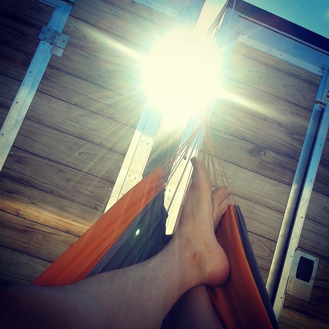 mymolode's tweet photo. Afterwork @ #ikarusfestival
#Chillaxing #festival #ikarus2017 #evolutionofcamping #camping #glamping #startup #mymolo #crew https://t.co/L3NuMhP7wd