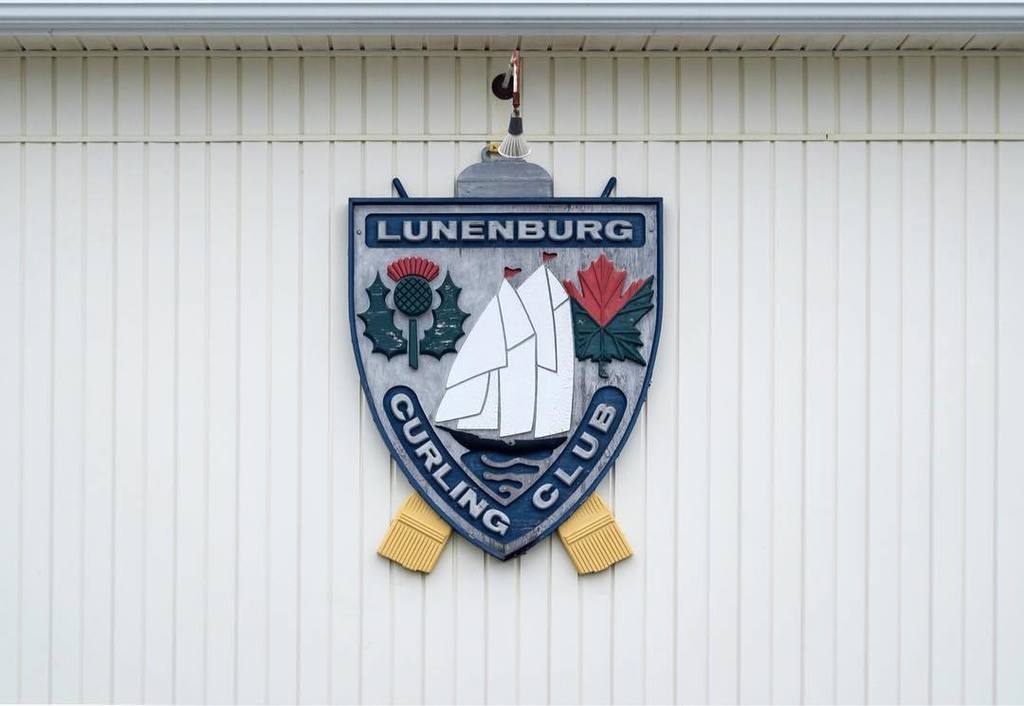 sharemerica's tweet photo. #curling #lunenburgnovascotia #signs https://t.co/OJ10pvBxZq https://t.co/mJHov80iki