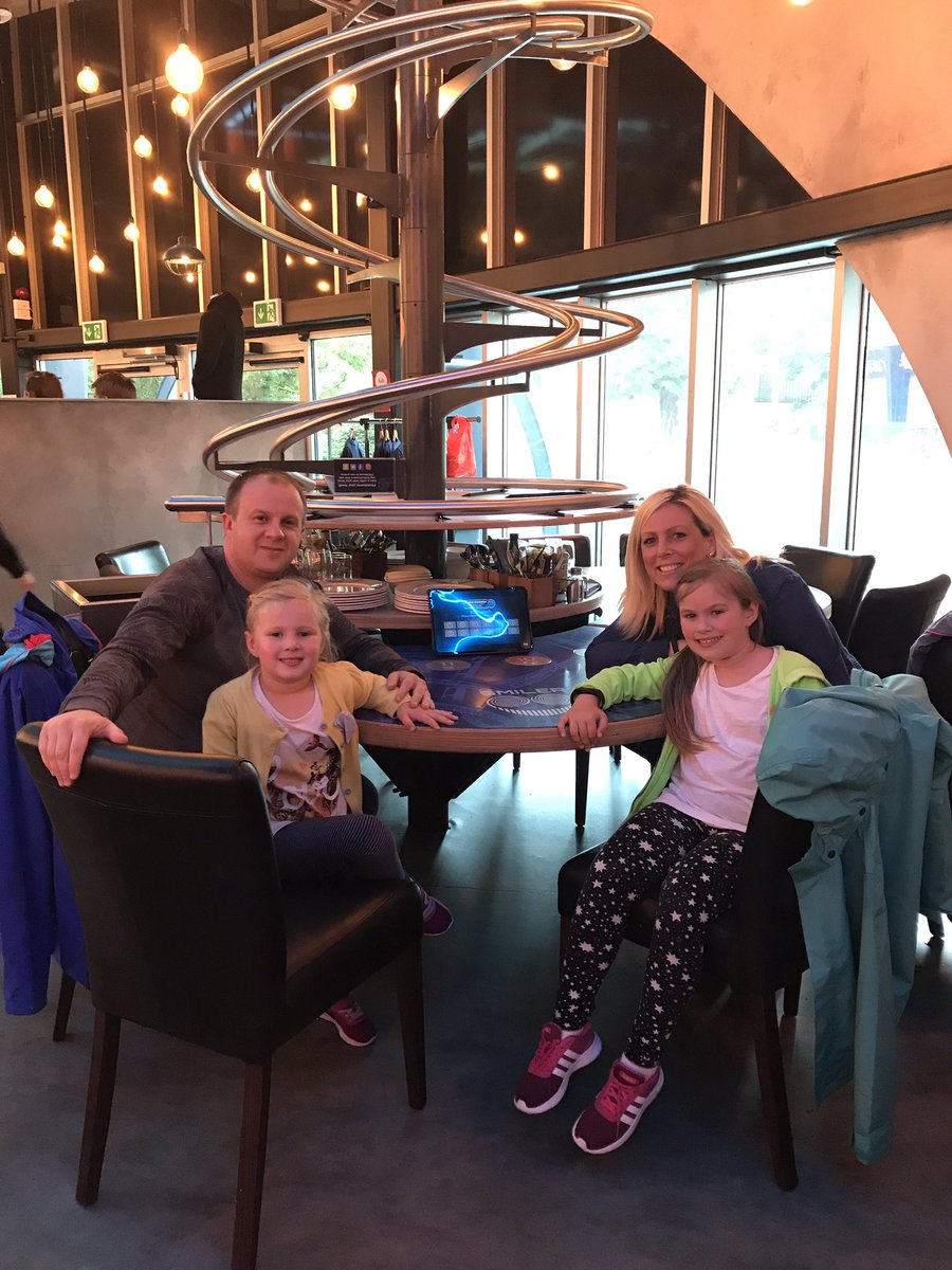 wombboy's tweet photo. Great couple of days at @altontowers Kids are gutted we had to leave. #towerstastic https://t.co/8Waziu9l8H