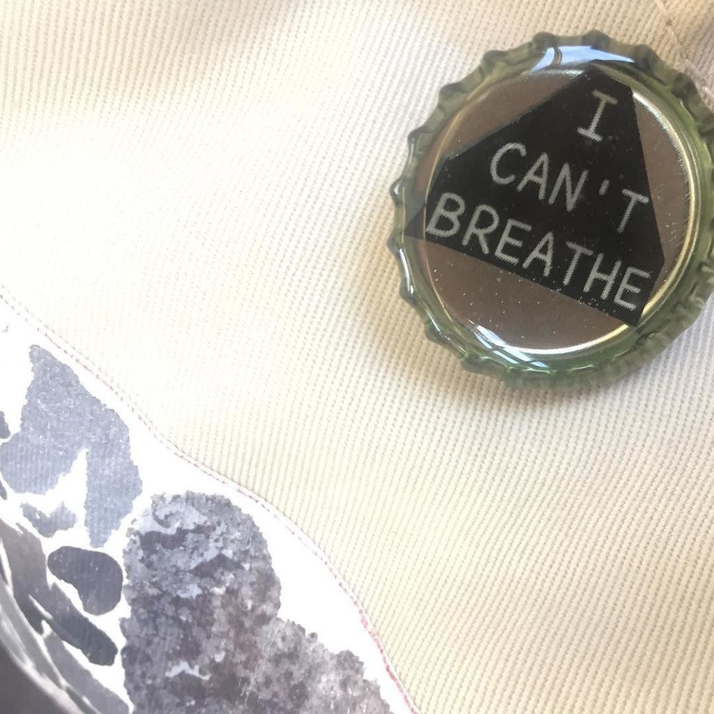 GumHearts's tweet photo. I got ‘”I can’t breath” button by Carla Jean at #nside @northsidefestival Northside Festival #carlajean #williamsb… https://t.co/l4kxRem44c https://t.co/chcsGRty1q