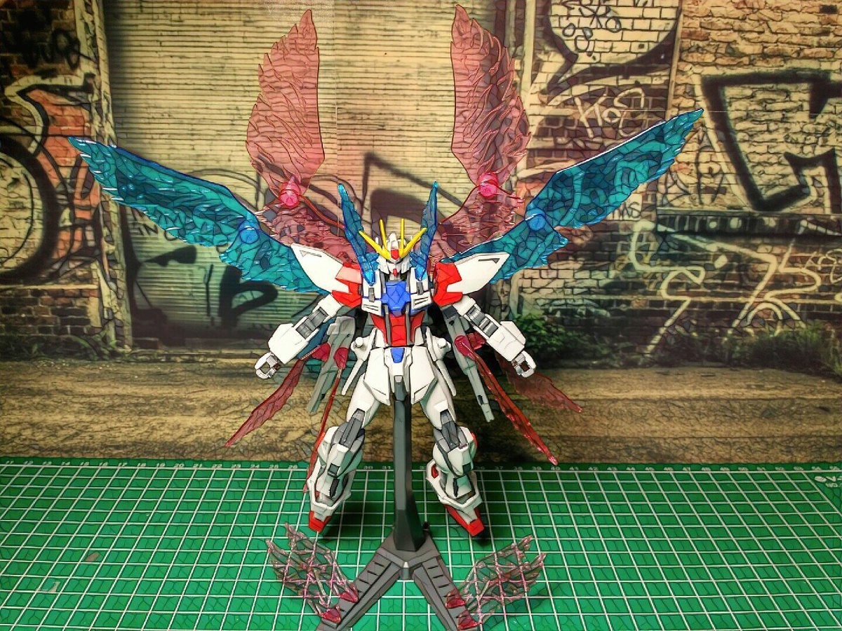 Queen_Vienny_FF's tweet photo. HGBF Angel Build Strike GUNDAM
Sayap tambahan diambil dari part Sora Tryon 3 https://t.co/104ArkSB2g