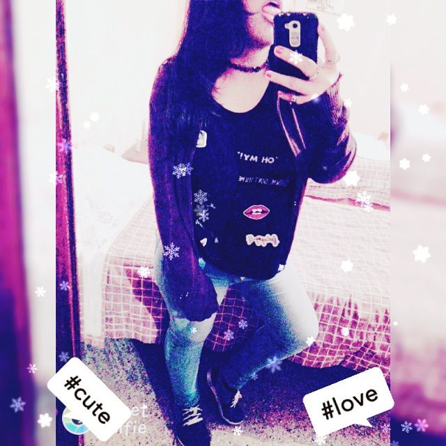 FuckynPanda's tweet photo. a la ronda de san miguel el que se enamora va a perder,1 2 y 3 y me enamore... https://t.co/uyTBCLUXr3