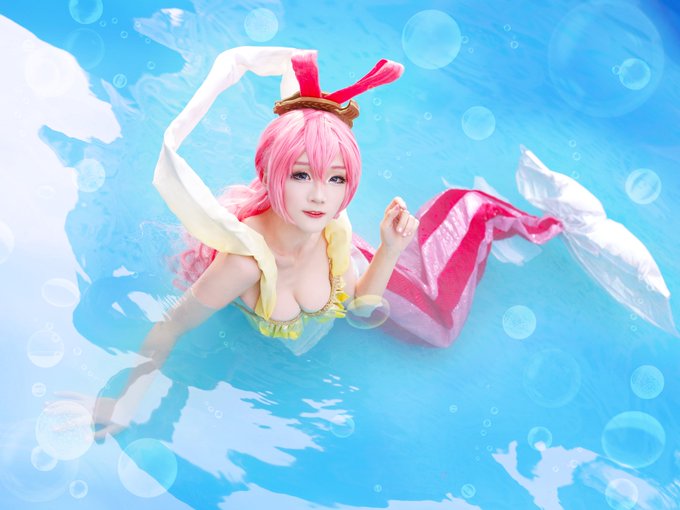 Twitterのコスプレ画像31