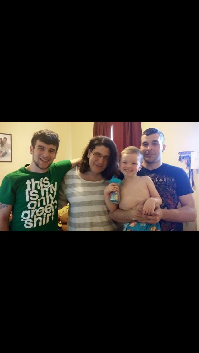 meredithwool's tweet photo. It's time Officer Frank Schulze comes home for many reasons he's innocent, his son and his family. #fightforfrank https://t.co/etAawks1q7