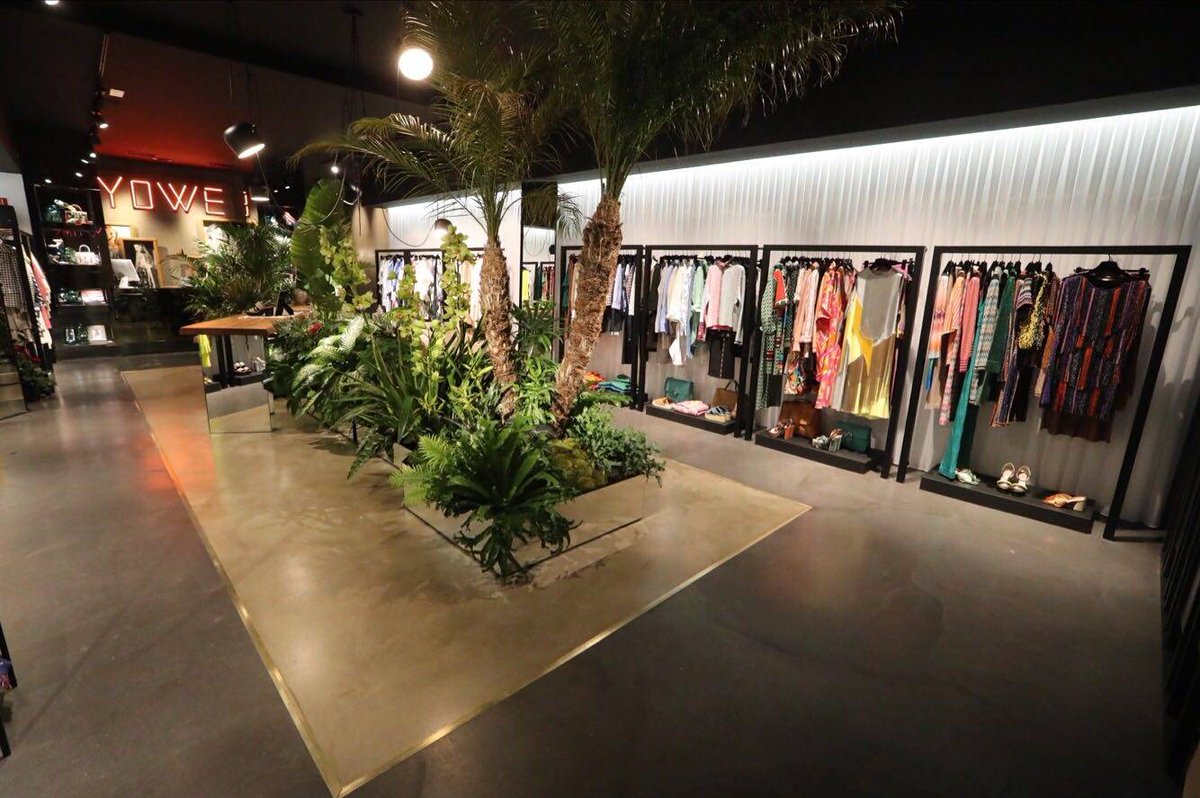 yoweworld's tweet photo. Nuestra nueva tienda de León, en la calle él Carmen N°8, un oasis de moda y vanguardia. https://t.co/QgqXwGDct0